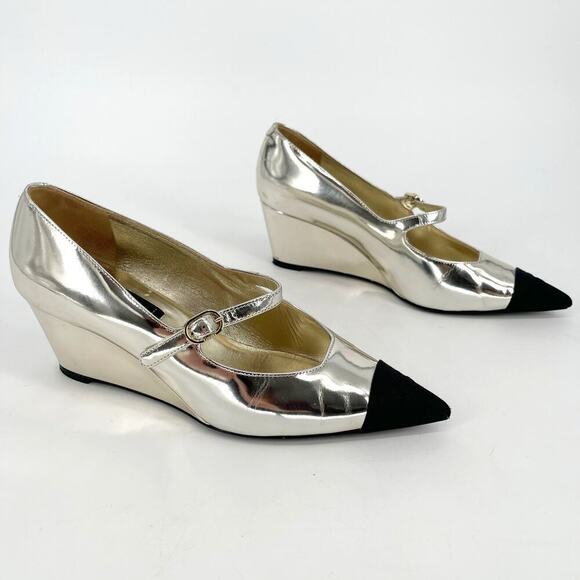 Chanel Laminated Metallic Calfskin Grosgrain Cap Toe CC Pointed Toe Wedge EU 37 - Picture 1 of 15